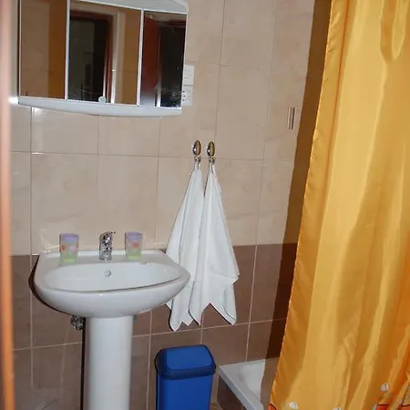 Apartment Vesna Veleniki Exterior photo