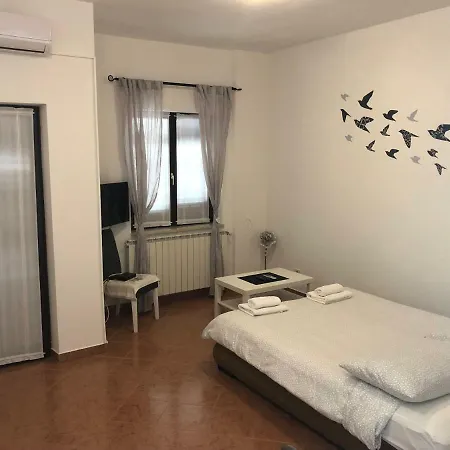 Apartment Vesna Veleniki Exterior photo